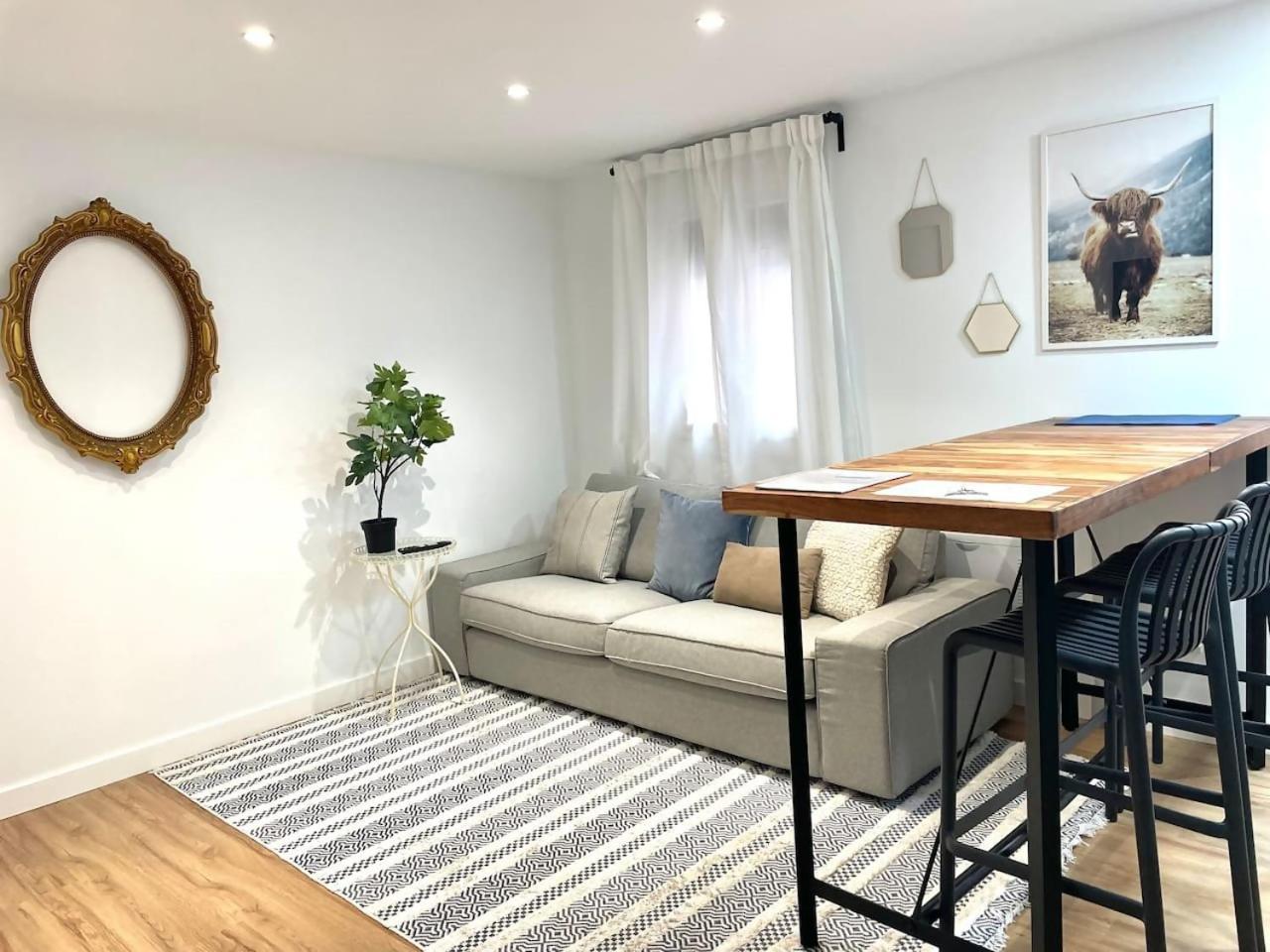Moderno Apartamento Cerca Del Metro Bilbao Buitenkant foto