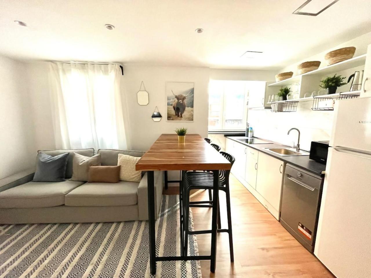 Moderno Apartamento Cerca Del Metro Bilbao Buitenkant foto